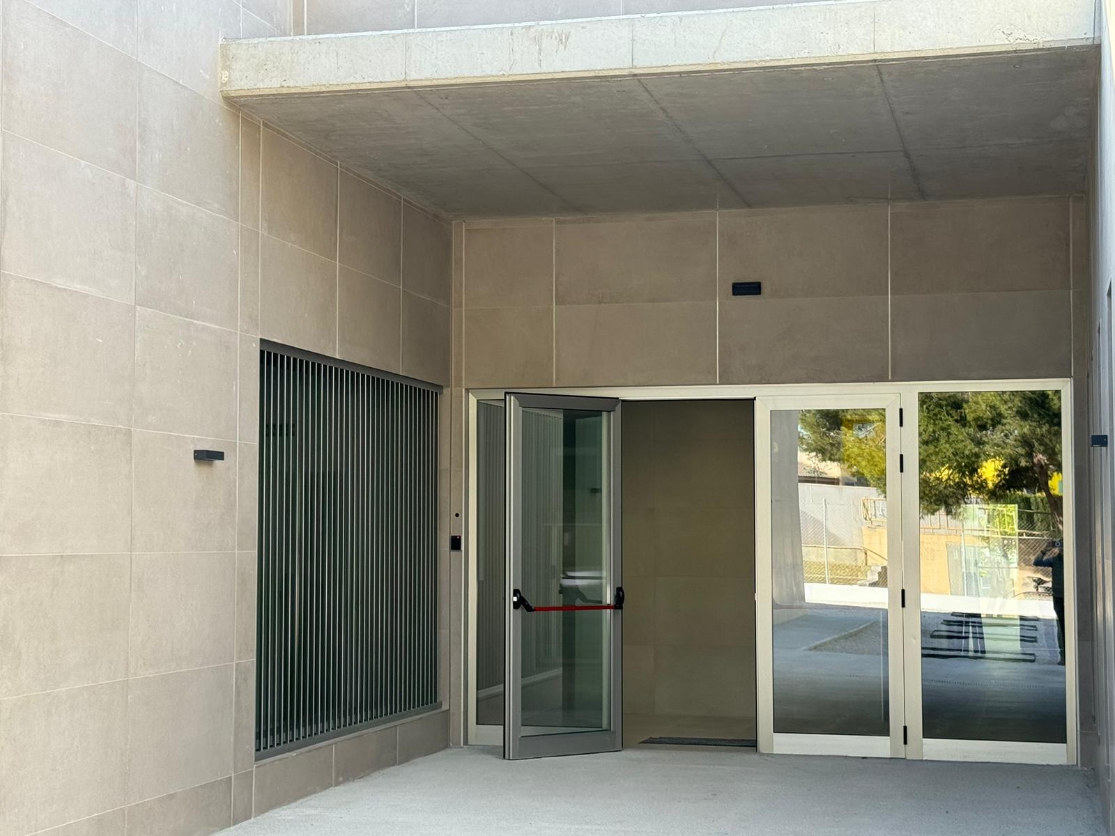 Edificio modular de laboratorio para la Universidad de Alicante