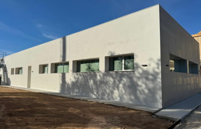 Edificio modular de laboratorio para la Universidad de Alicante