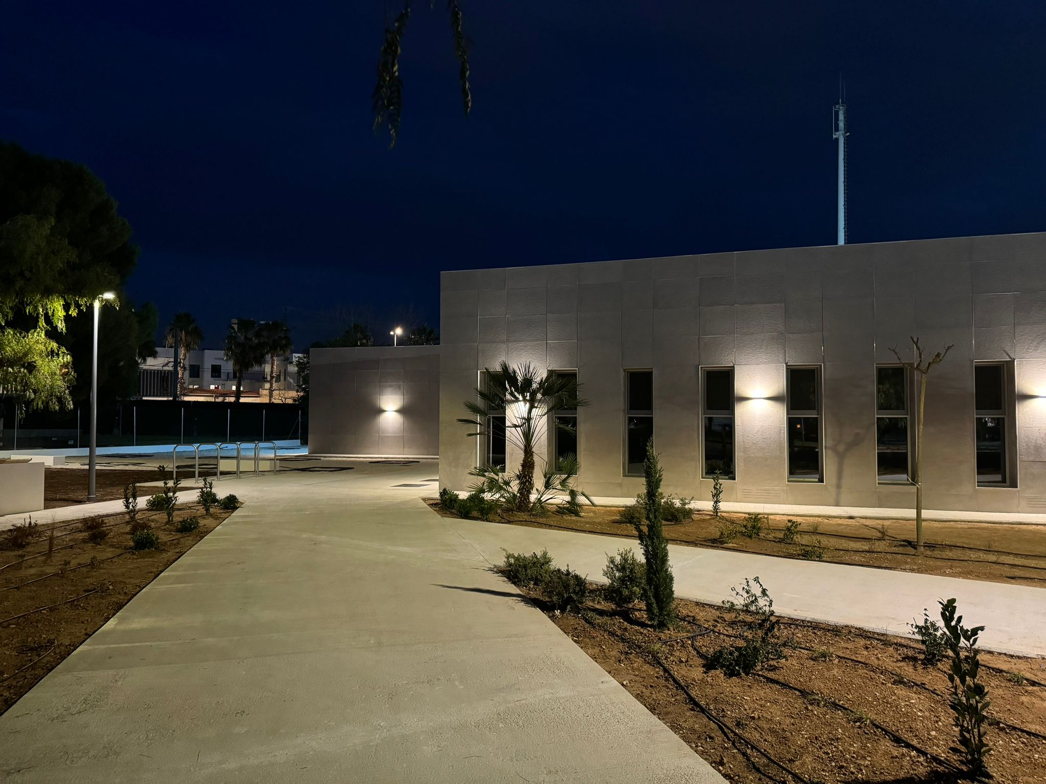 Edificio modular de laboratorio para la Universidad de Alicante