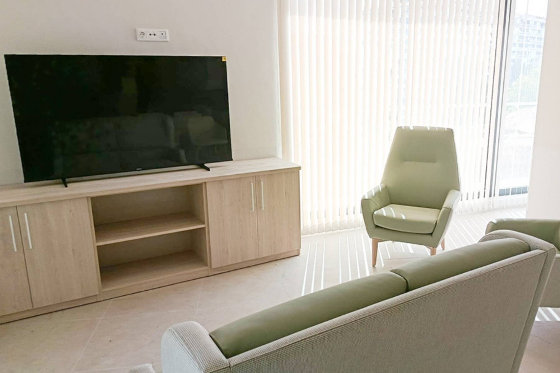 Interior del complejo asistencial para personas mayores en Móstoles construido por Media Caña