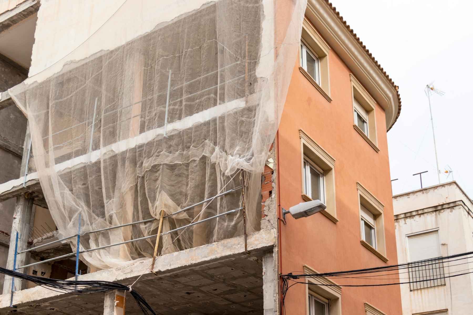 Rehabilitación de edificio en Calle Beethoven en Elche