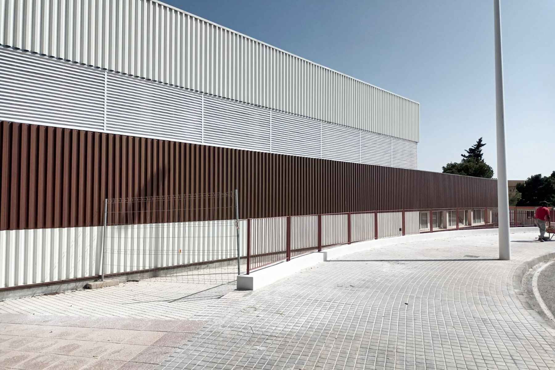 Construcción de gimnasio en un colegio público de Elche