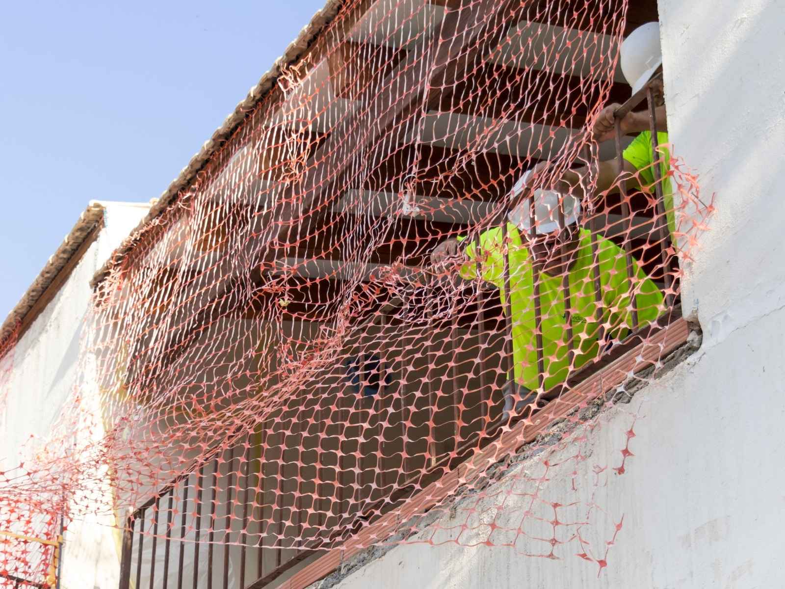 Trabajando en el refuerzo de estructuras