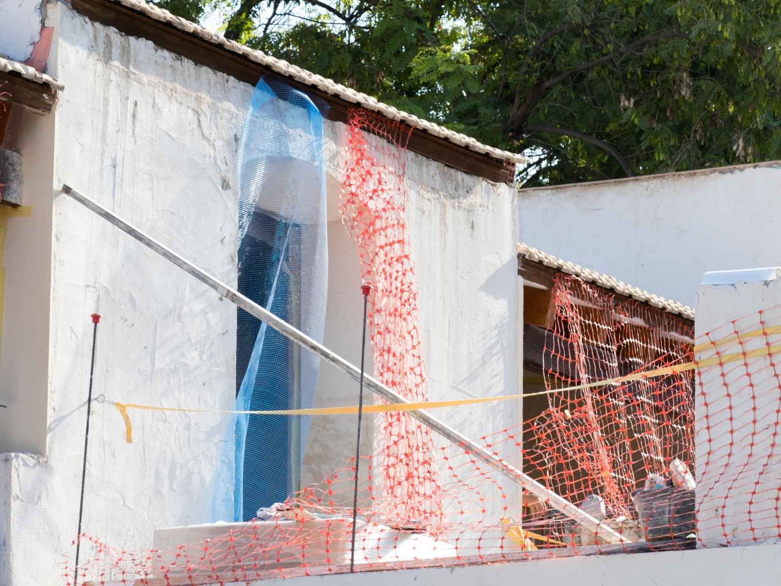 Refuerzo y rehabilitación estructural en proyectos públicos